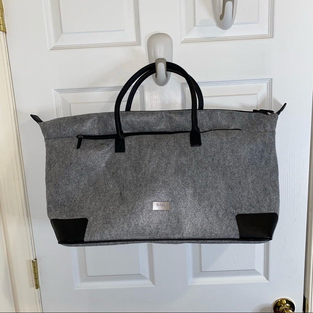 HUGO BOSS GREY AND BLACK CARRY ON /WEEKENDER TOTE BAG